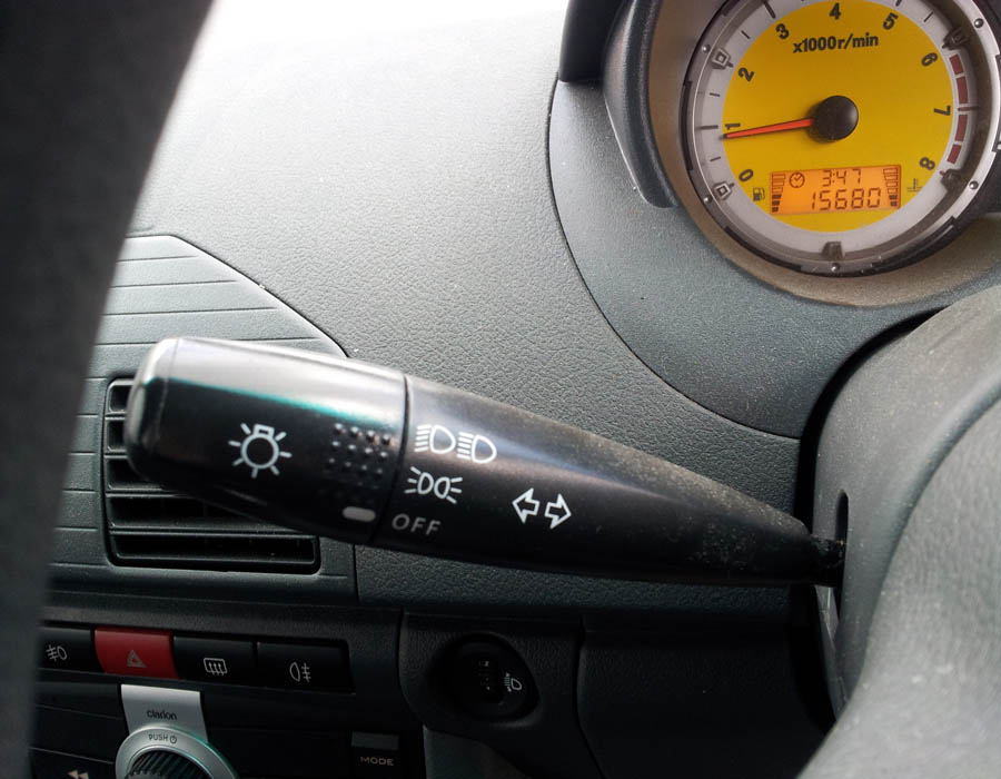 Proton Savvy Style indicator-switch